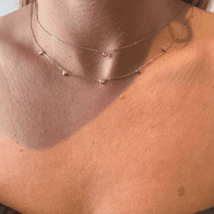 Aura, collier en acier inoxydable, qui resiste à l'eau, de la bijouterie fantaisie Zalia Bijoux proche de voiron 38500